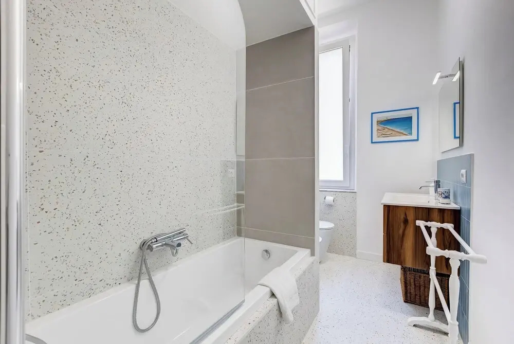 Elegant 3-Bedroom Apt in Piazza Mazzini