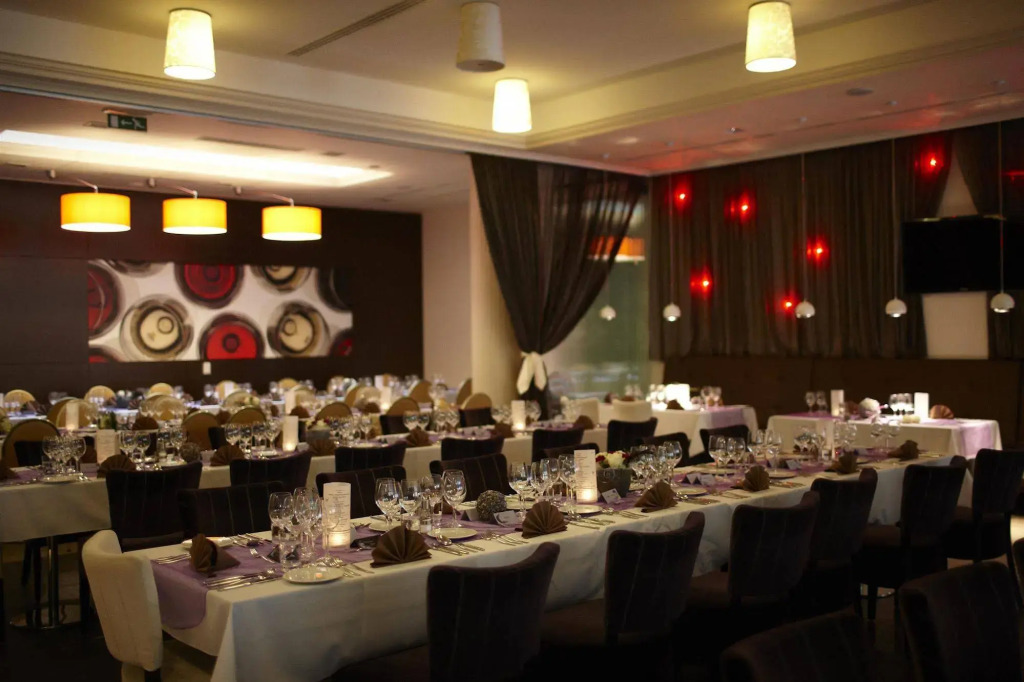 Corso Hotel Pécs