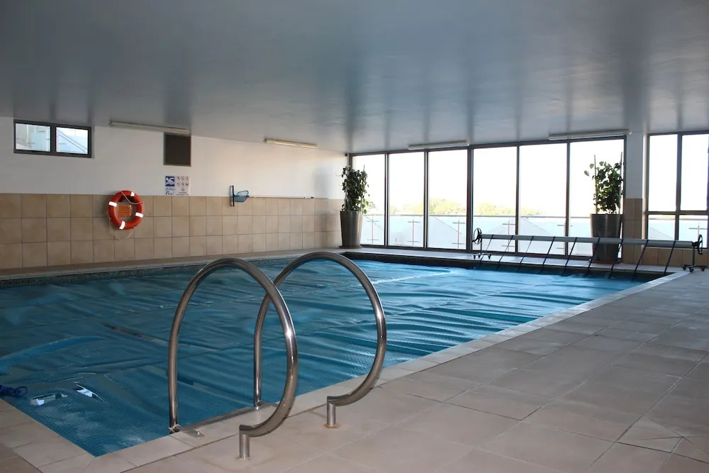 Hibernian Towers 505 Apartments