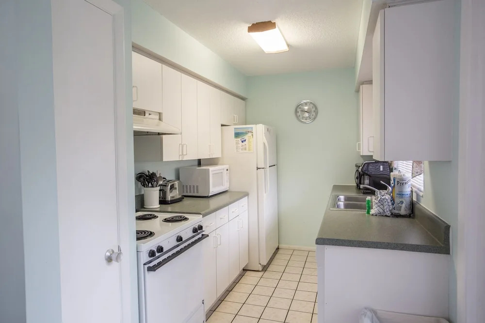 Aloha Kai - 34 1 Bedroom 1 Bathroom Apts