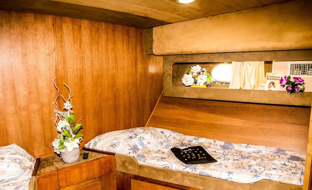 Motoryacht Christine The Angel