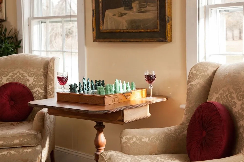 A Butler's Manor