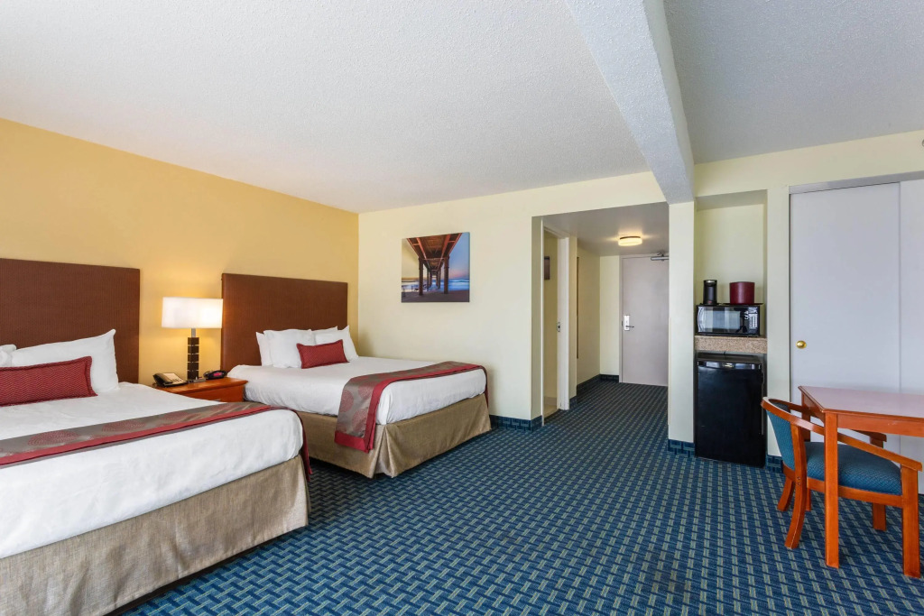 Ramada Plaza by Wyndham Virginia Beach Oceanfront