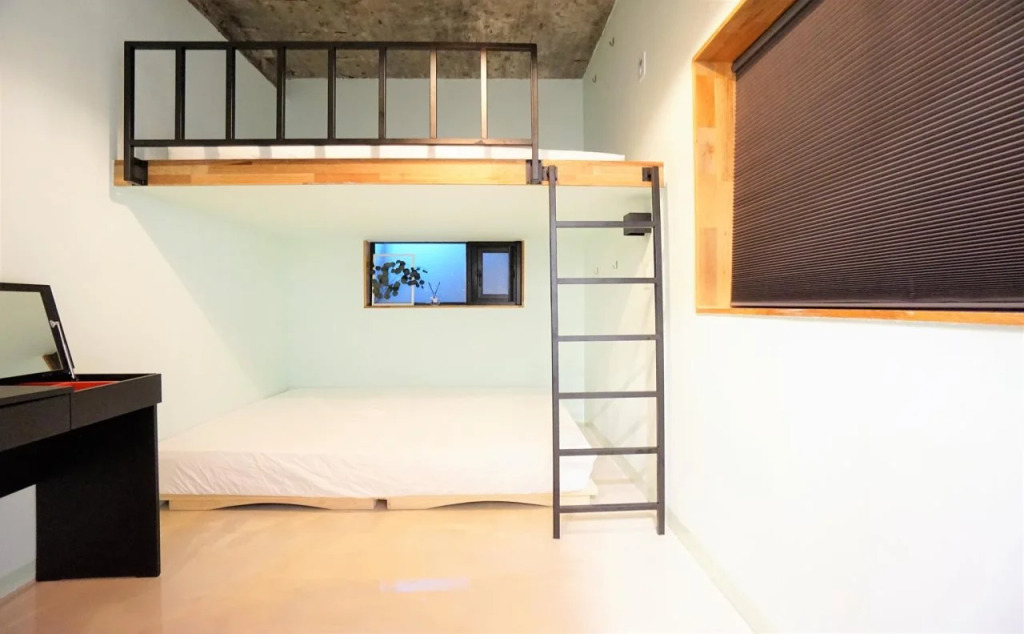 Seoulcube Ewha -Female only
