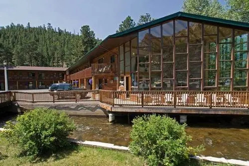 Nickys Resort