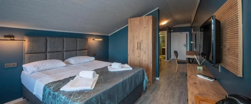 Hazal Otel