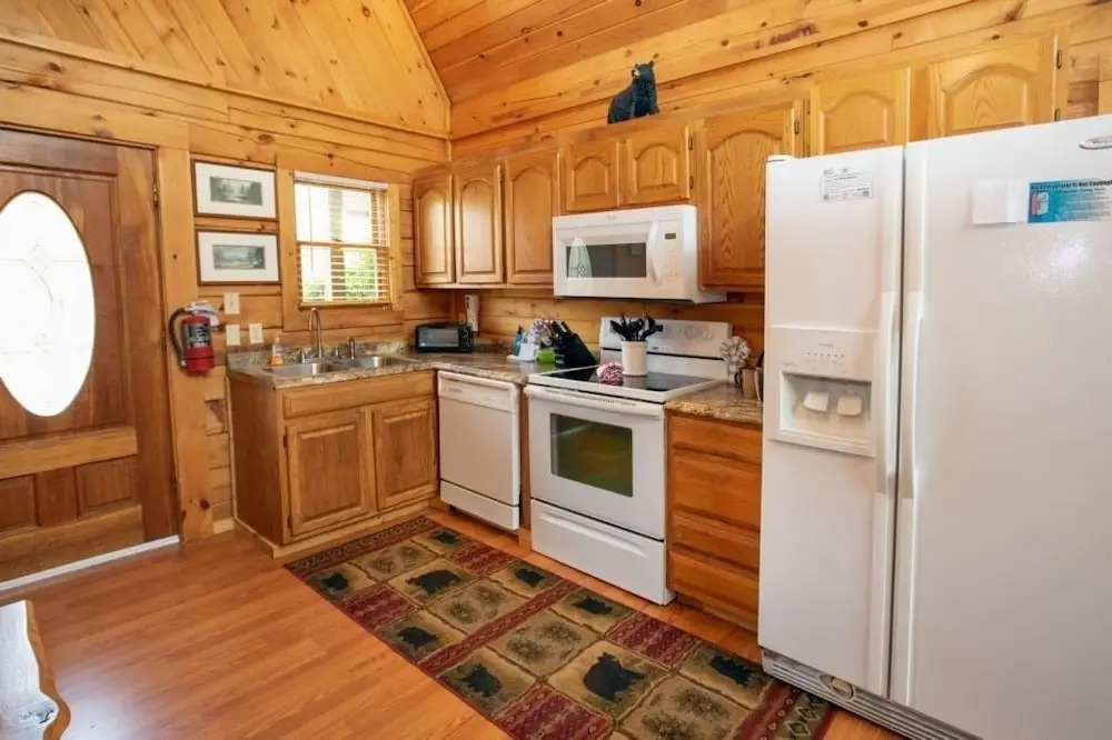 11 Above and Beyond - 4 Br Cabin