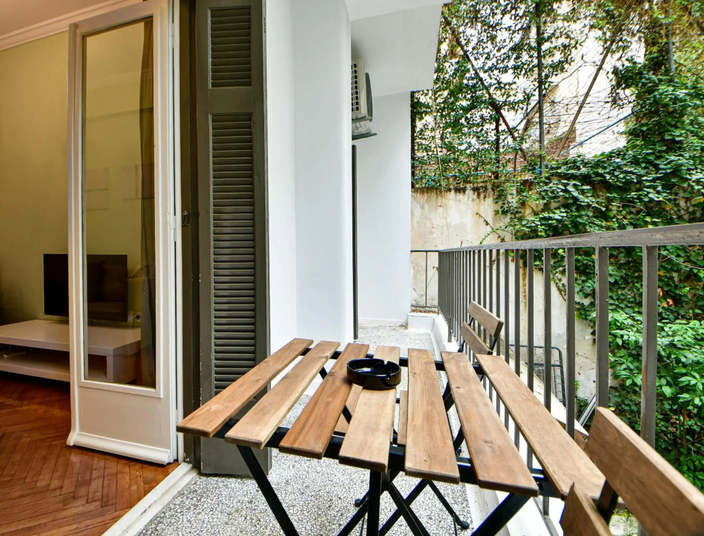 Thiras Lovely Apartment