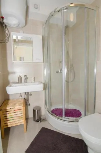 Apartment Primosten Adiomare