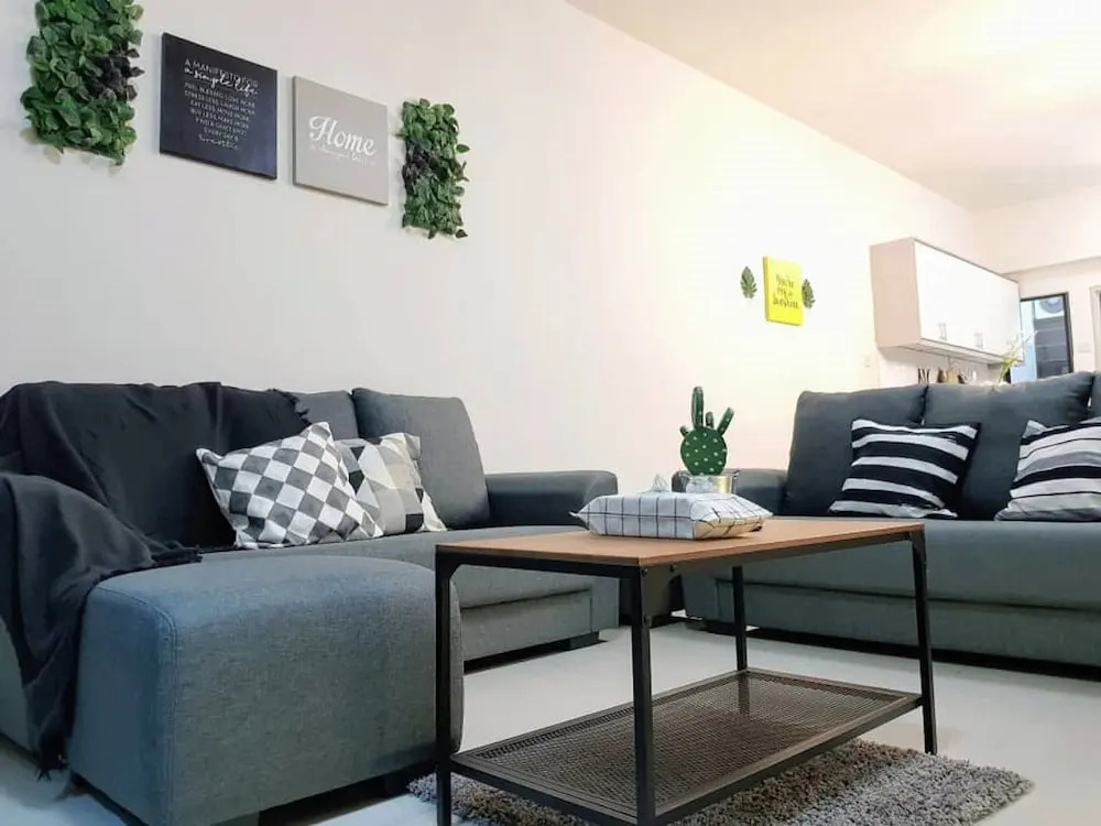 Puchong 8-12 pax Cozy Apartment IOI