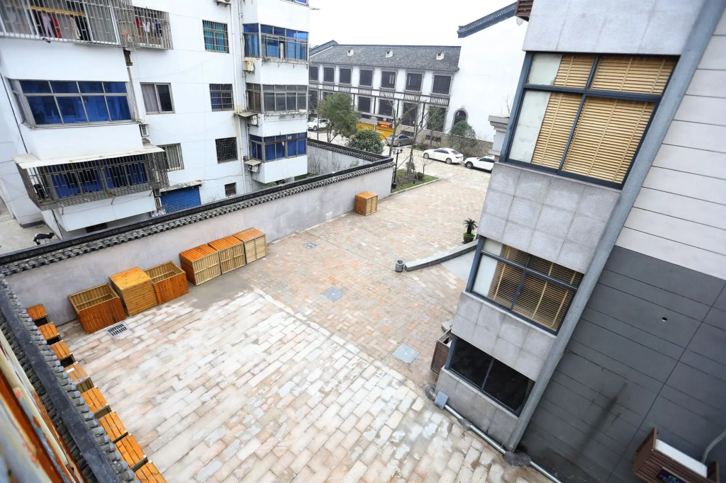 Wuzhen Chenyang Hotel