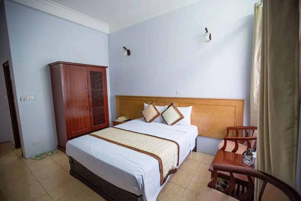 Thanh Lich Hotel
