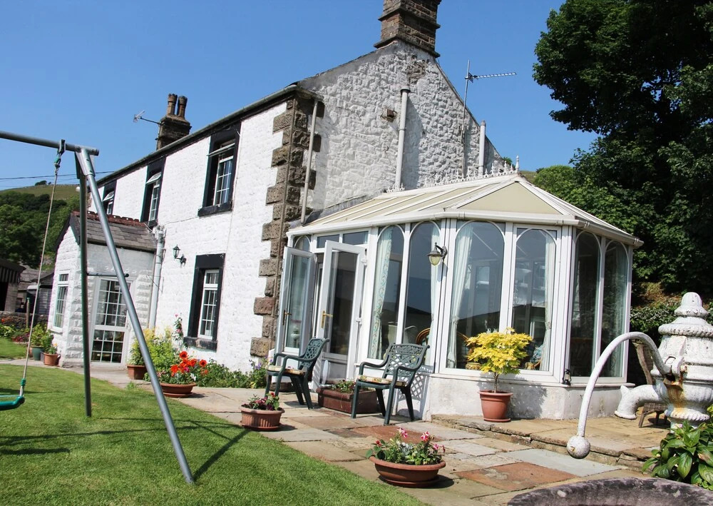 Fernydale Farm Bed & Breakfast