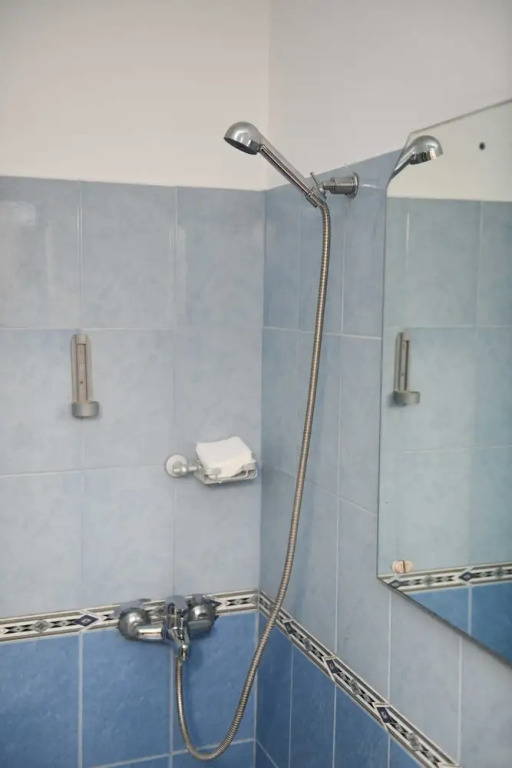 Hotel Bardhi