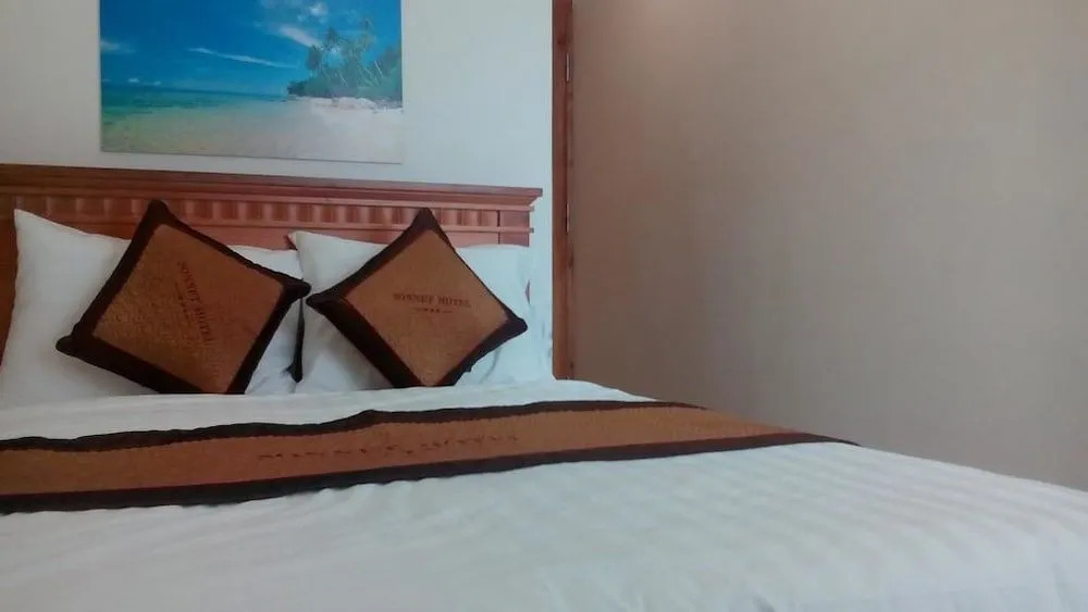 Sonnet Cua Lo Hotel