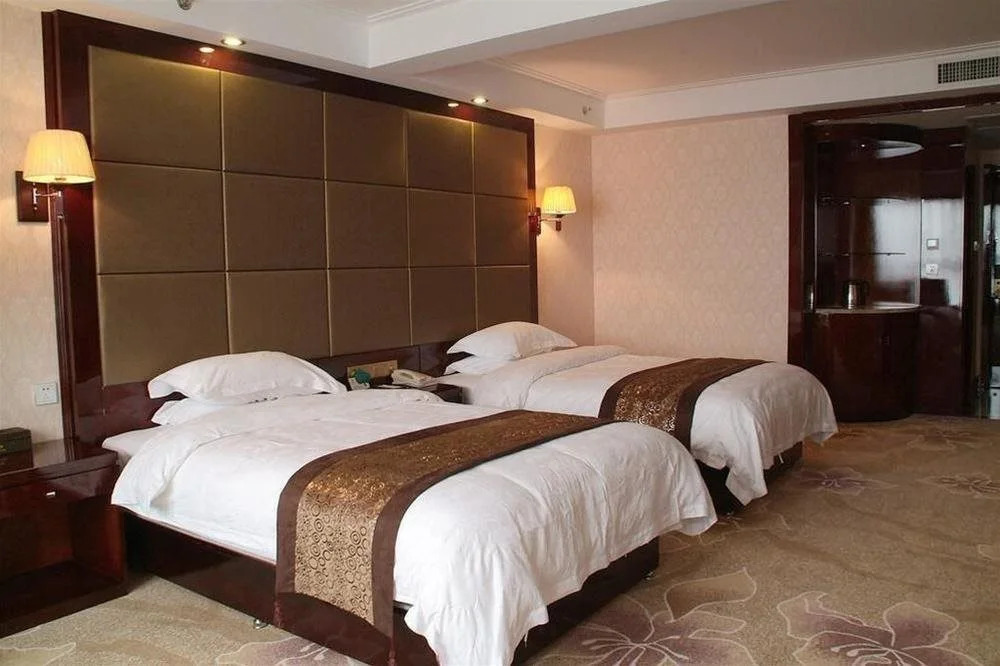 Shaanxi Huijin Business Hotel