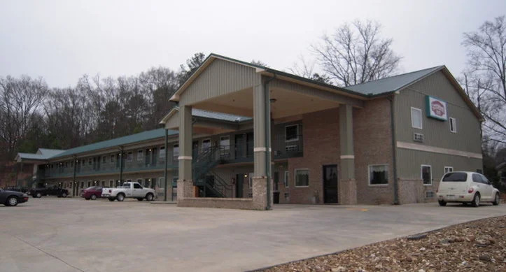 Country Hearth Inn and Suites - Piedmont