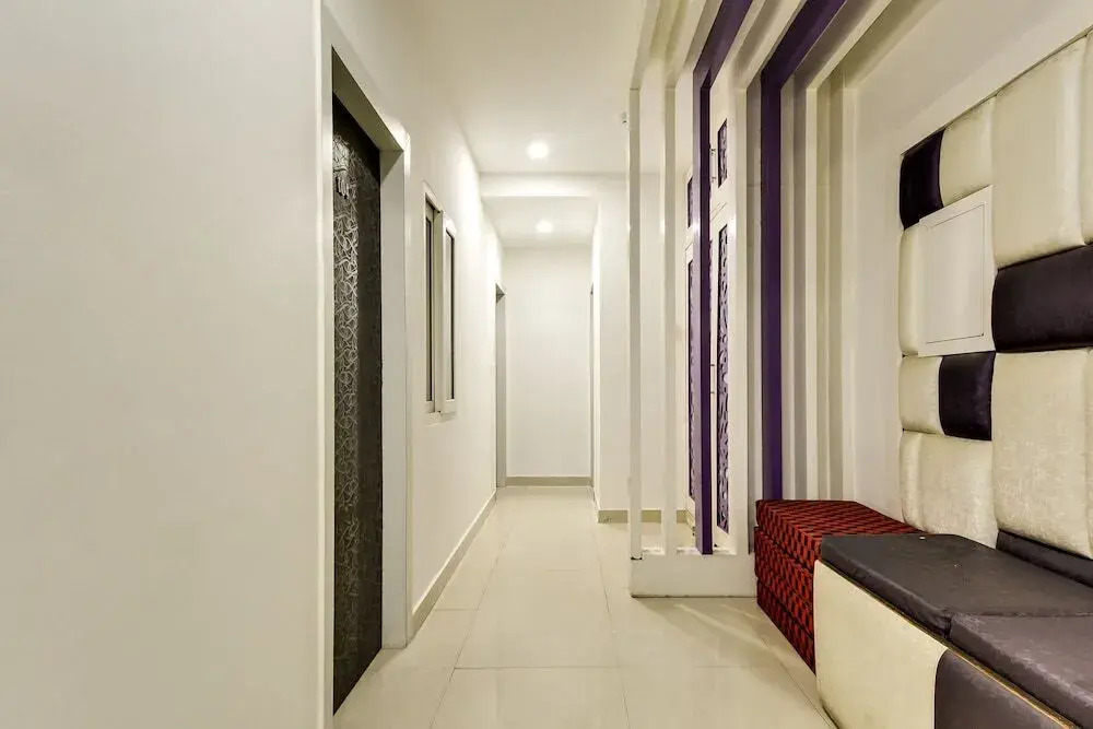 Hotel Purple Residency by OYO Rooms