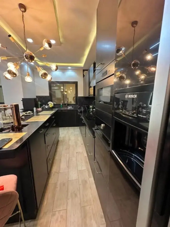 Luxury Central Cosy Villa