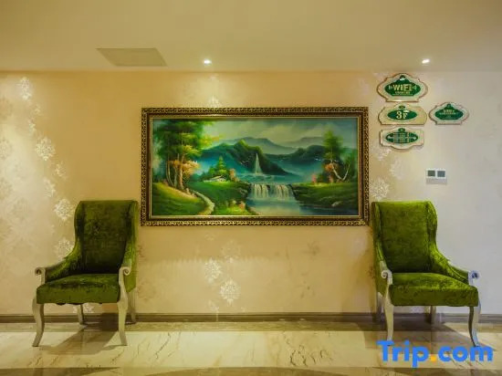 Vienna International Hotel (Korla Swan River)