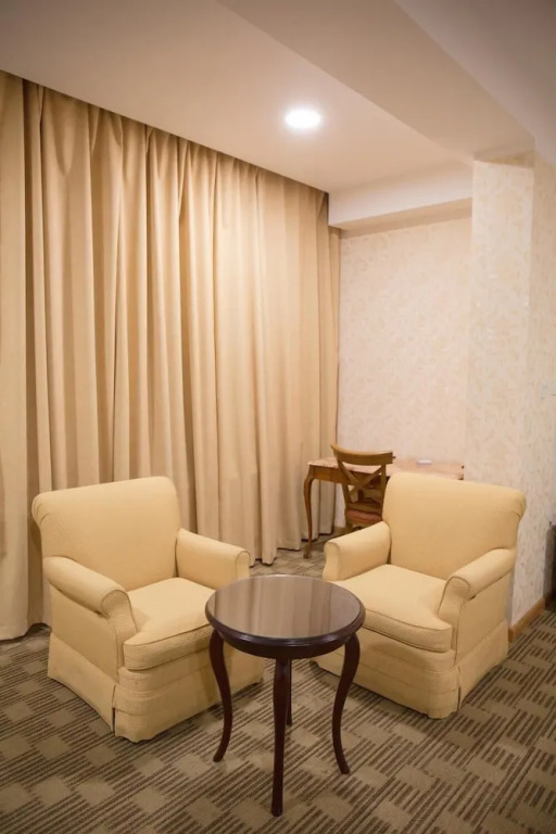 BT Hotel