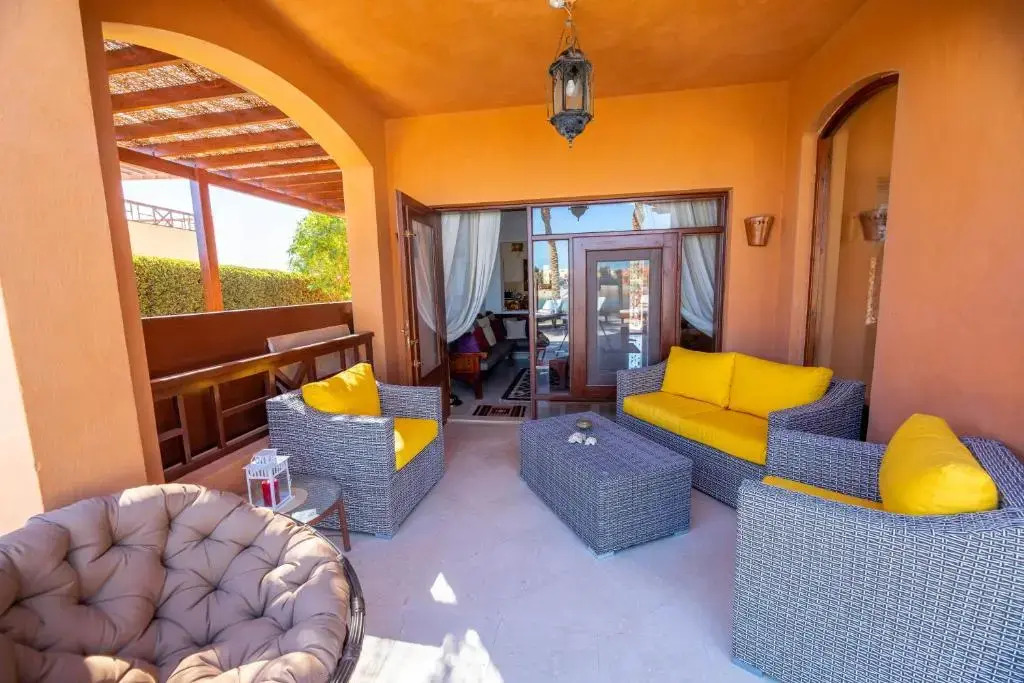 Charming Lagoon Villa with pool Egyptian Style -Sabina 117