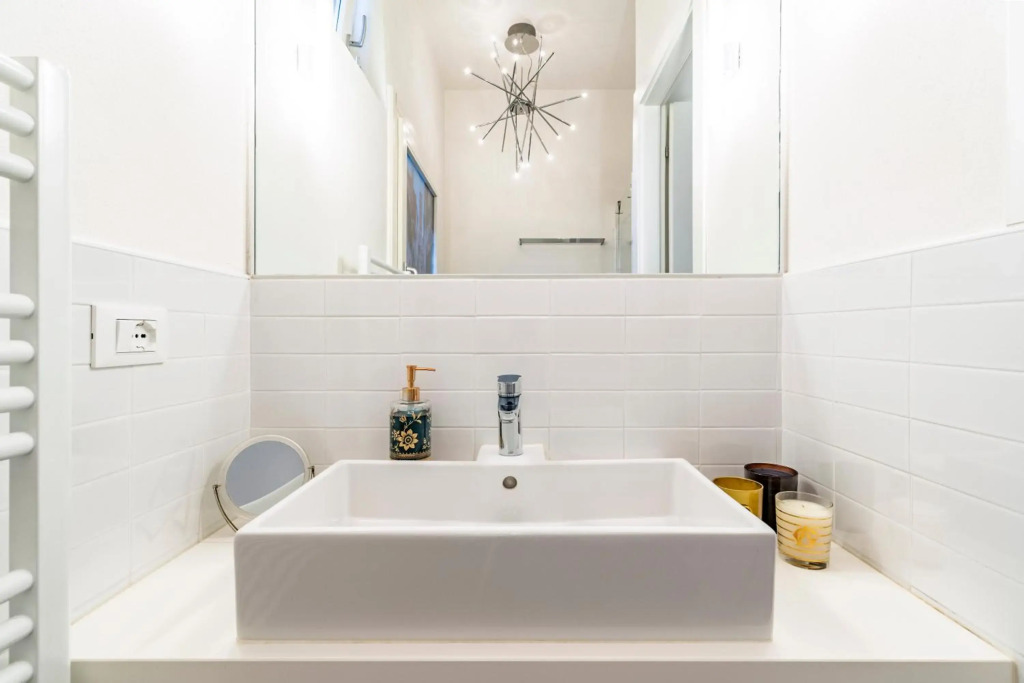 Snug Apartment With Private Courtyard M0270422677