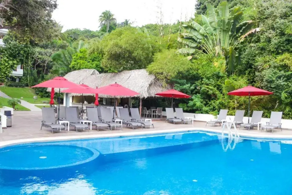 Ysuri Sayulita - Beachfront Hotel