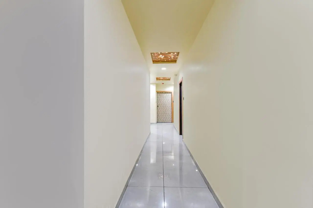 FabHotel Max Inn - Inside Himalaya Square