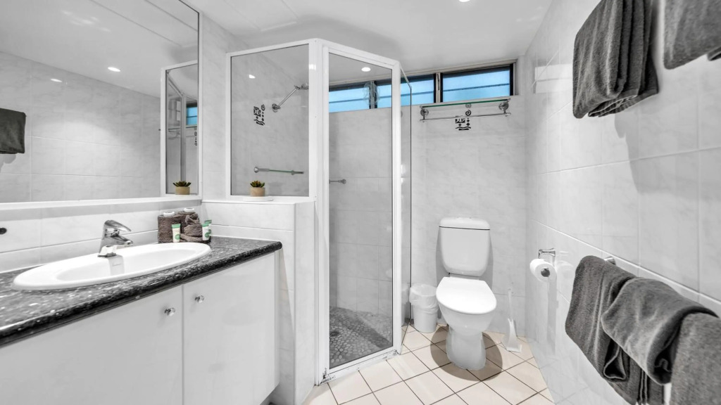 Lagoon Beachfront Lodge 202 on Hamilton Island by HamoRent