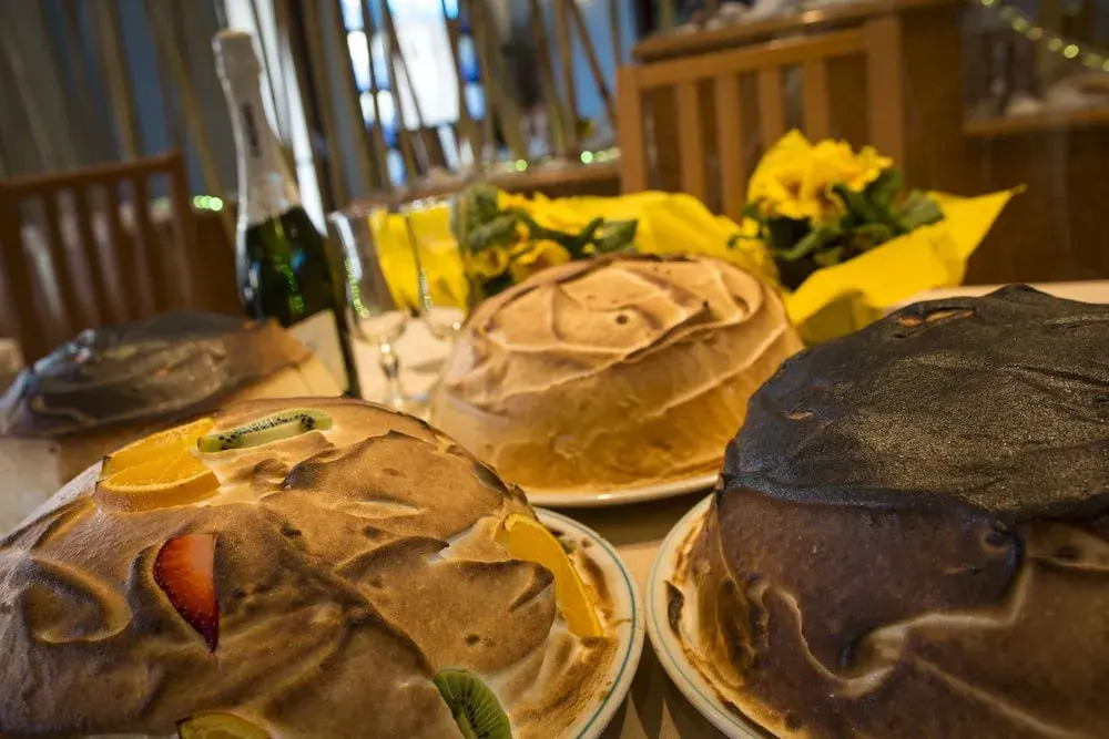 Hotel Ristorante Cigno - Camere and Aparthotel