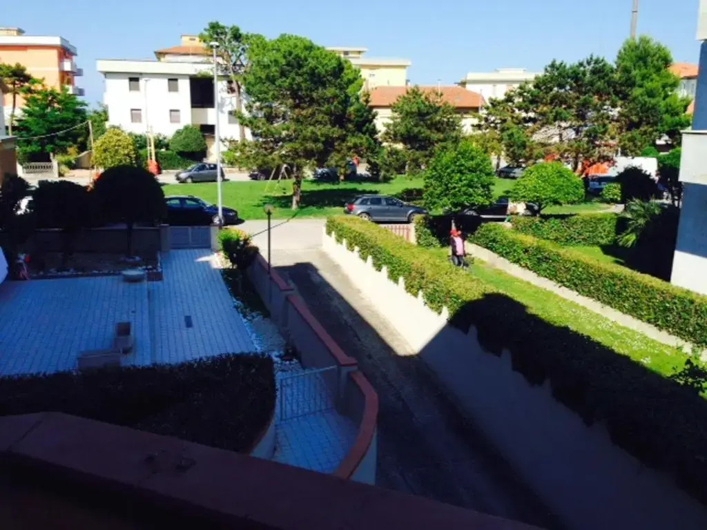 Apartment with 2 bedrooms in Porto Recanati with furnished terrace 300 m from the beach