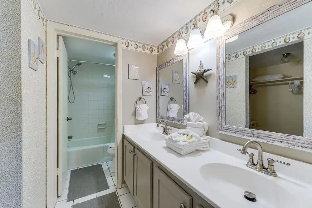 Sanibel Siesta on the Beach Unit 501 2 Bedrooms 2 Bathrooms Condo