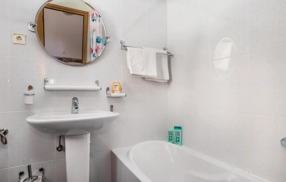 Amazing Home In Novalja With Wifi