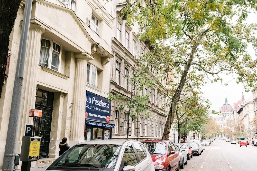 Dfive Apartments - Parlament Residence
