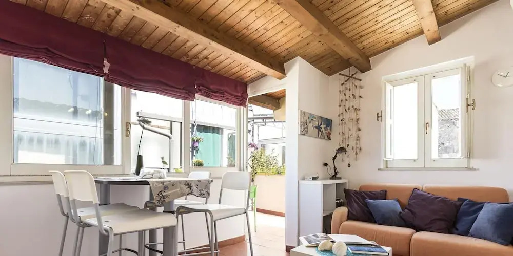 Salomone Apartment 13 With Terrace by Wonderful Italy