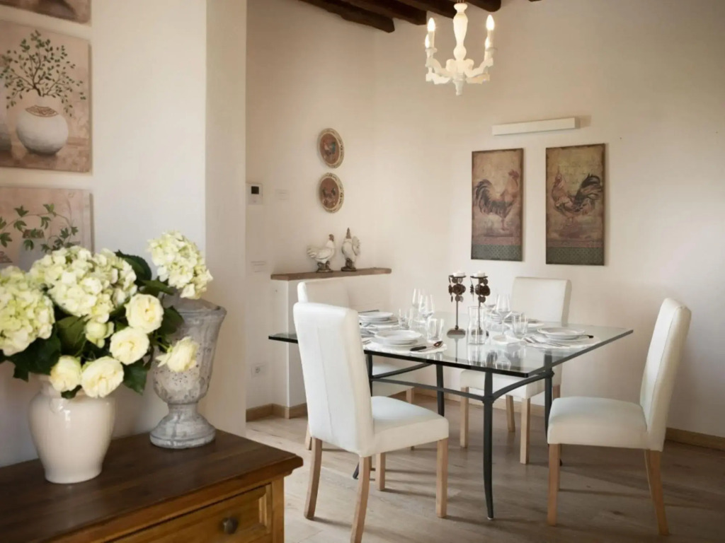 Luxury Refined Villa With Pool-villa Charme