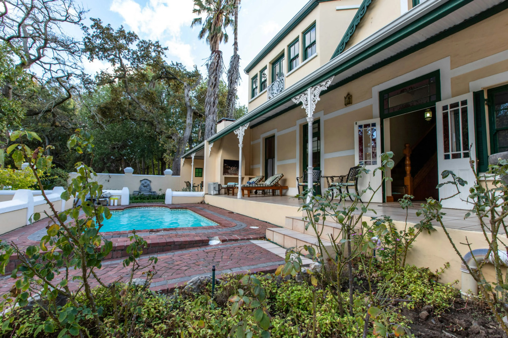 Evergreen Manor and Spa