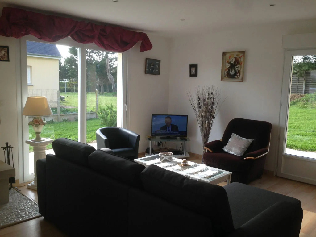 Denneville Coastal Escape with garden