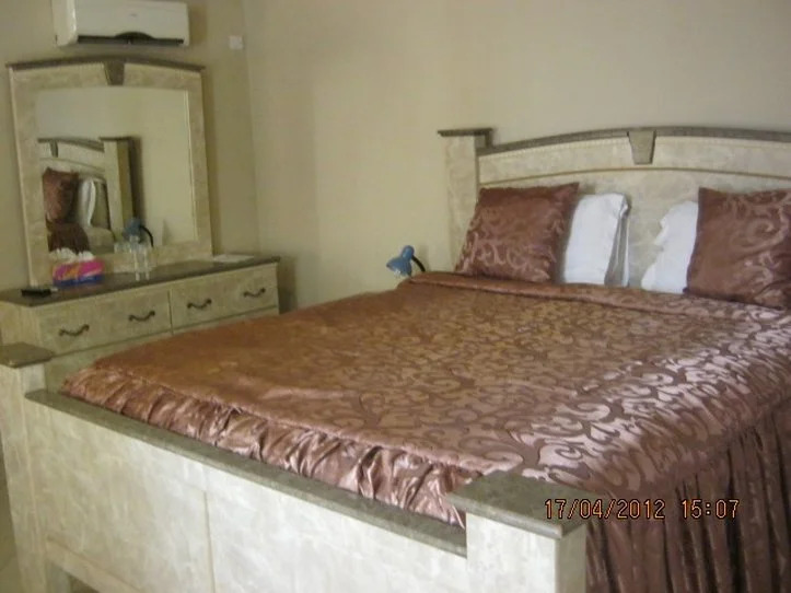 Leone Lodge Freetown
