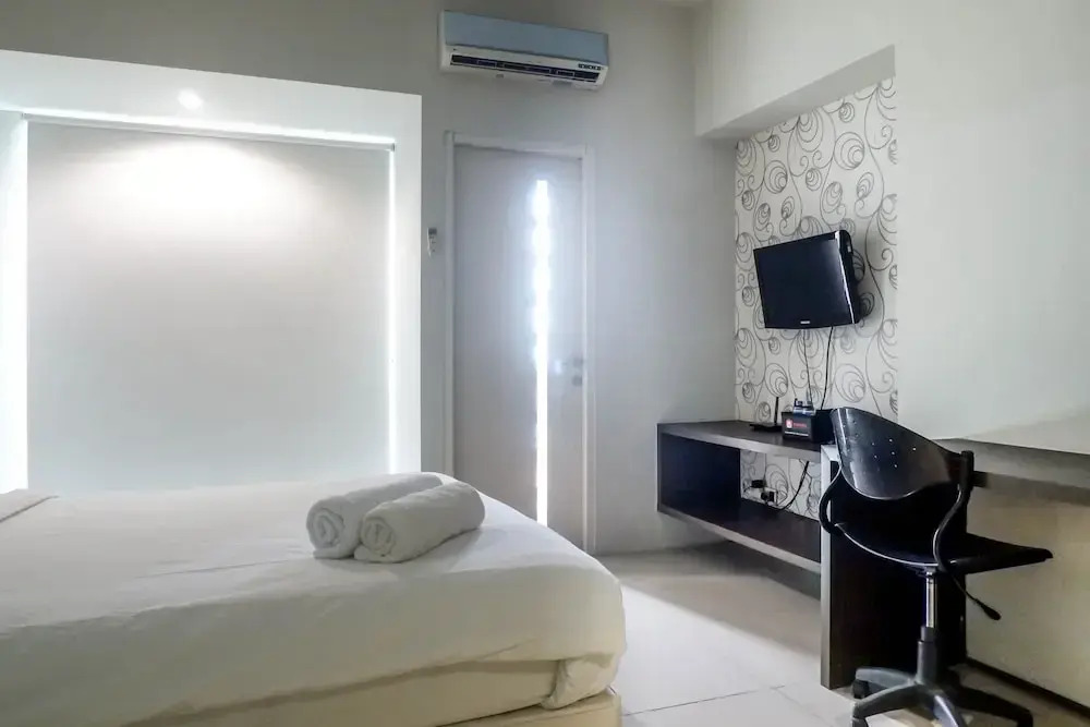 The Square Surabaya Hotel