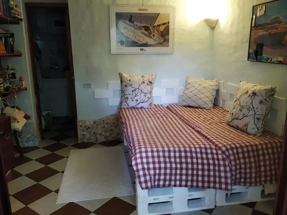Independent Studio by the sea