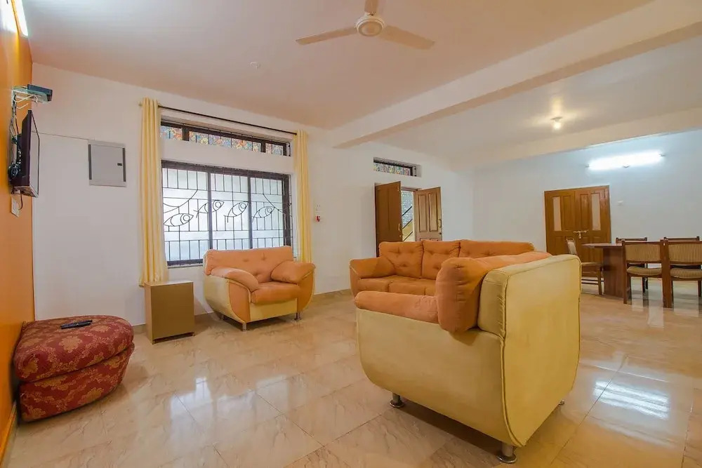OYO 16094 Home Luxury 2BHK Club Cubana