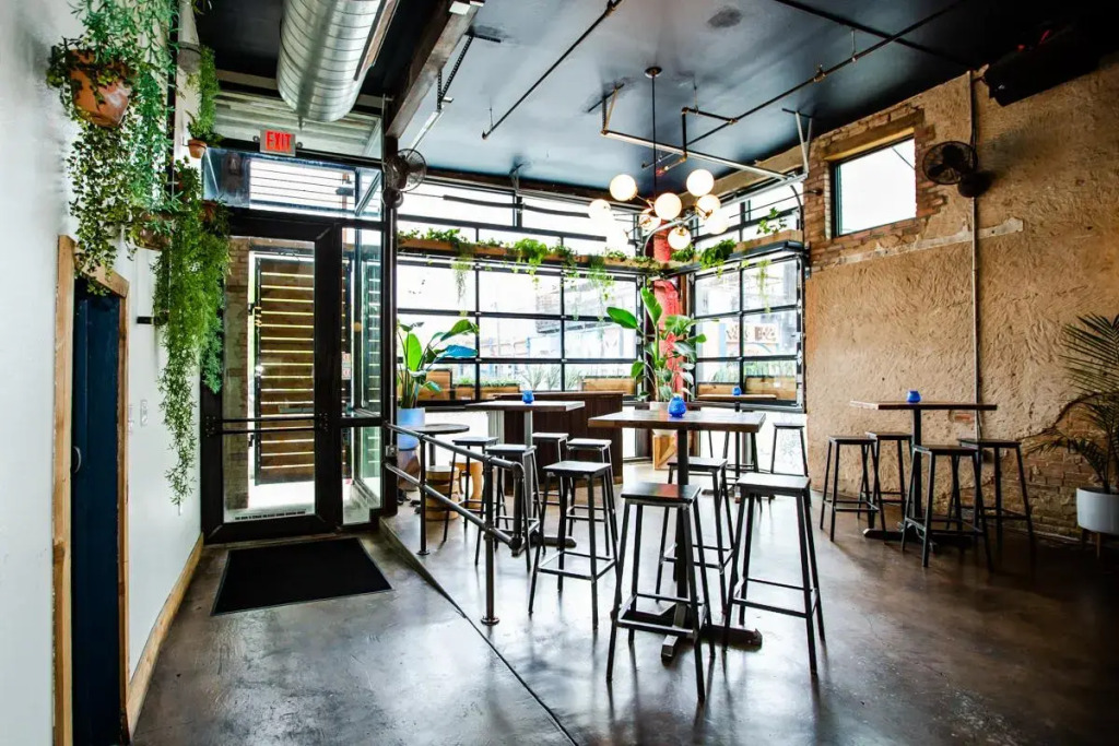 Indie Deep Ellum in Dallas