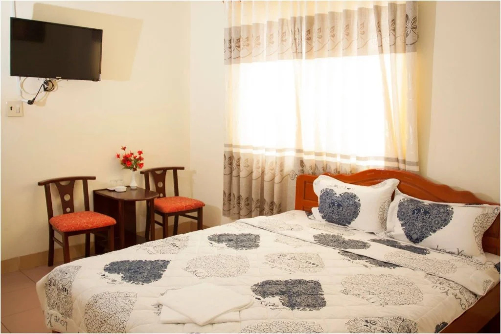 Hung Thanh Hotel