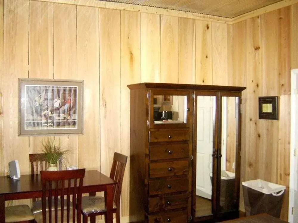 Bluestown Inn