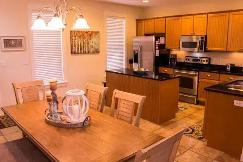 1367 Laurel Grove Home
