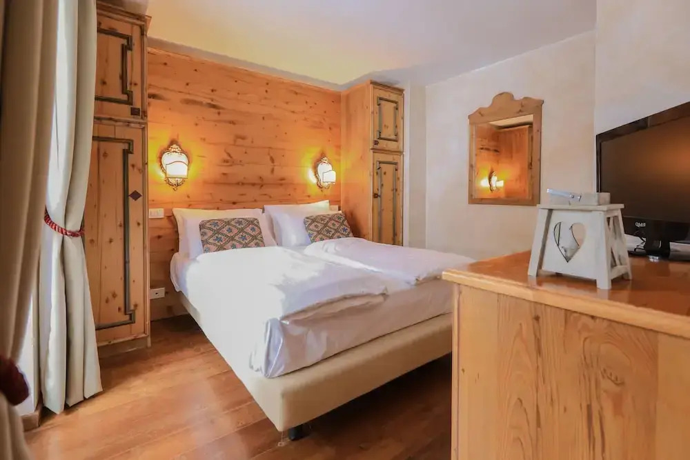 Hotel Perla***