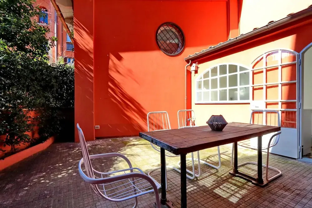 Art Deco Terrace Apartment