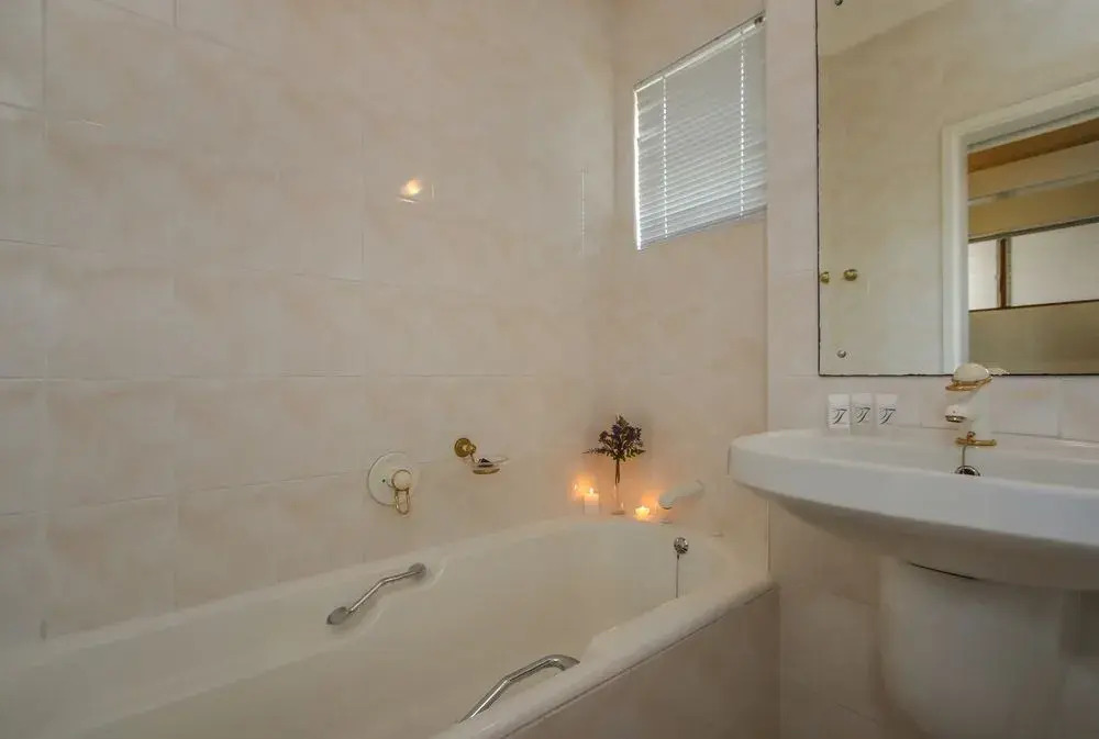 18 Burlington B&B